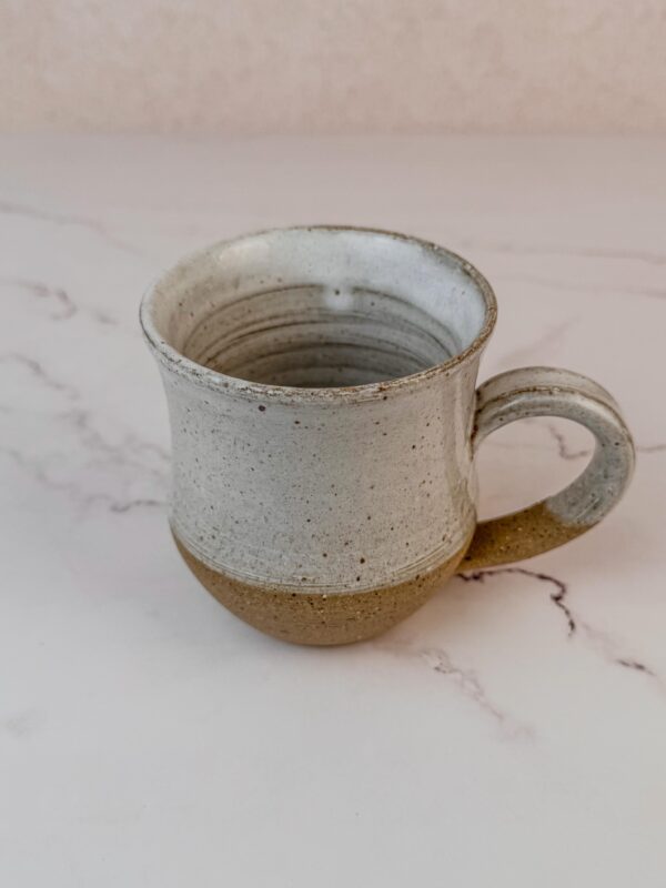 Caneca Lírio 300ml.