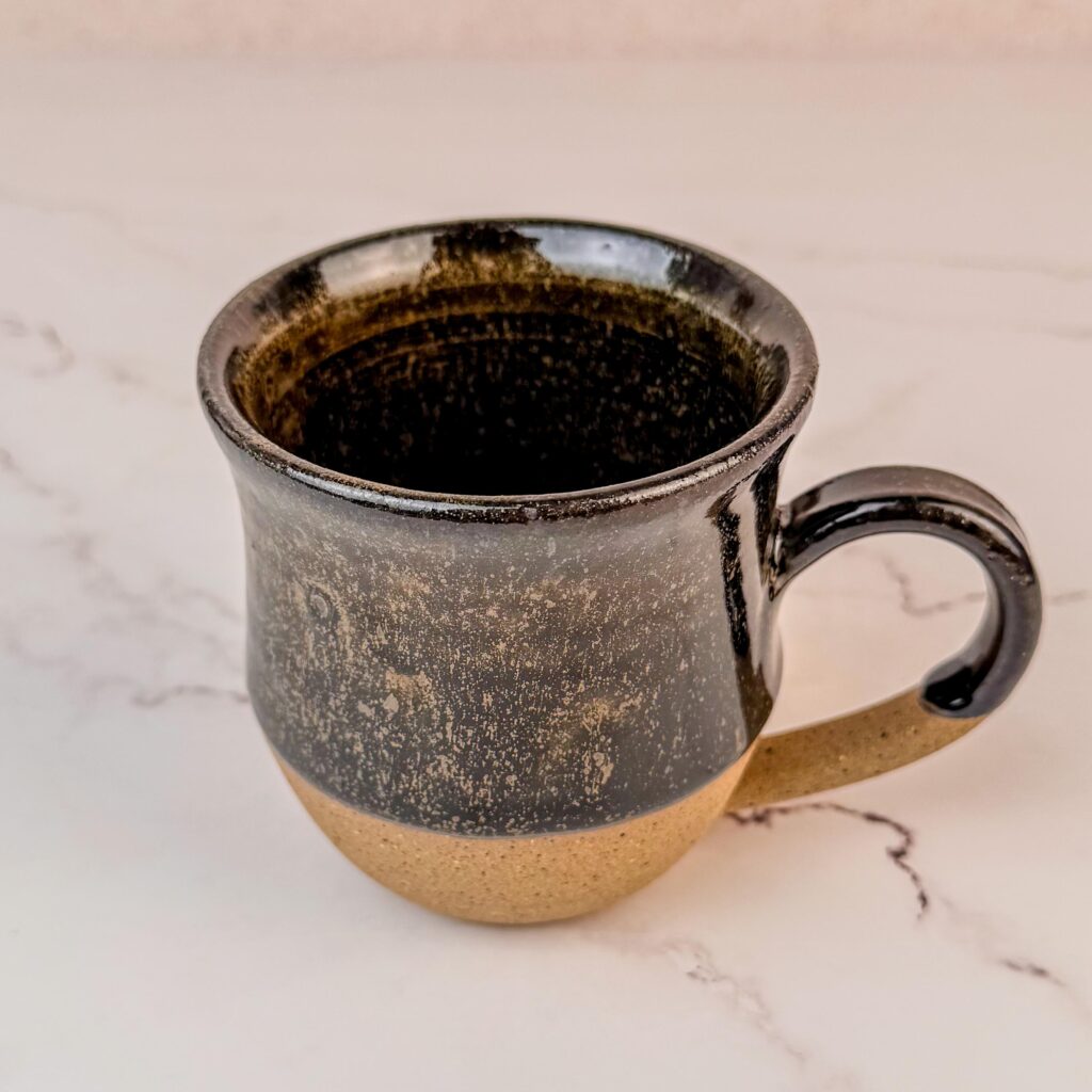 Caneca Lírio 300ml.