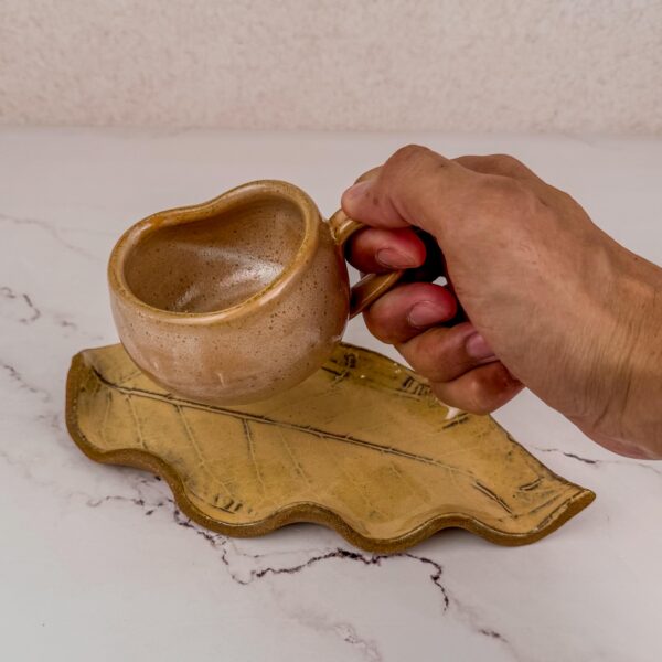 Conjunto xicara coração 200ml + Pires - Imagem 3