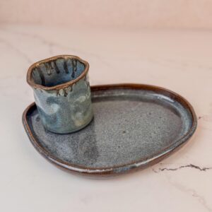 Conjunto Copo Amassado com Efeito de Borda - 180ml + Pires
